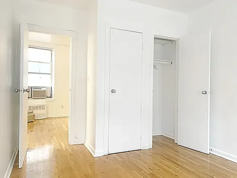 95 S 8th St #3F — Photo 8