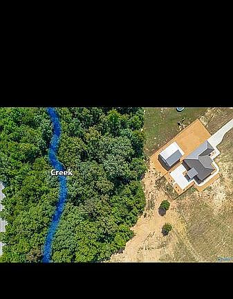 5th image of 185 Woodland Rd