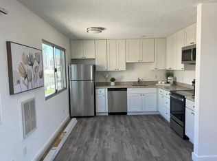 2945 McClure St APT 305, Oakland, CA 94609