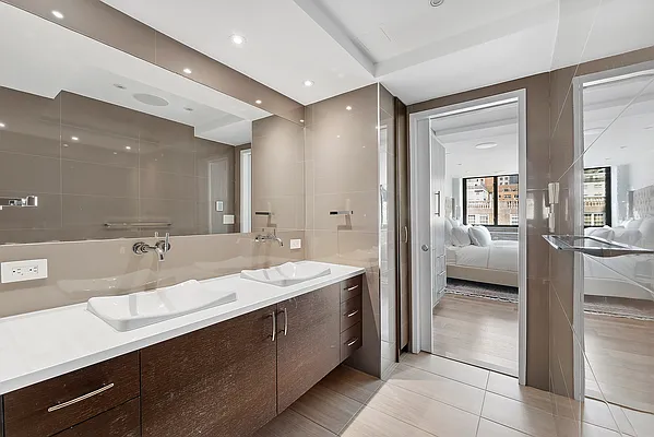 Rented by Corcoran | media 21