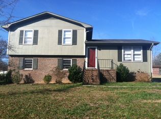 58 Woodmere Ct, Williamston, SC 29697