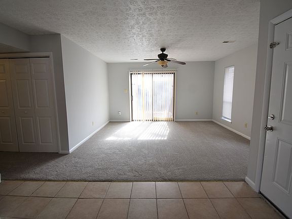 3rd image of 3563 Rolls Ave