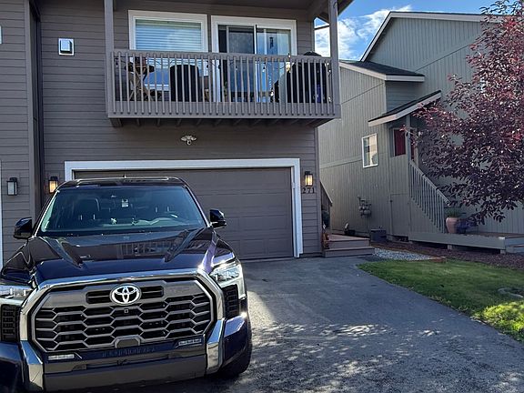 2nd image of 271 Shageluk St