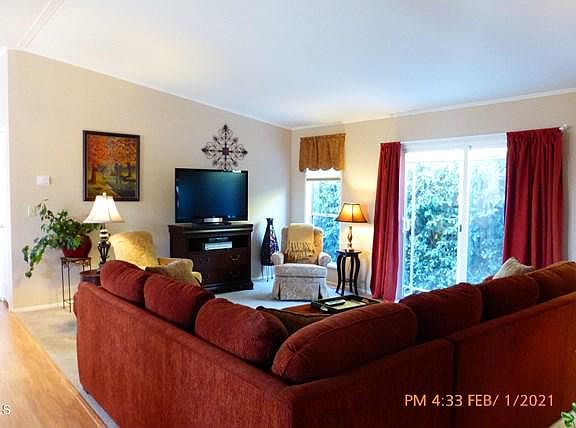 3rd image of 381 Hupa St