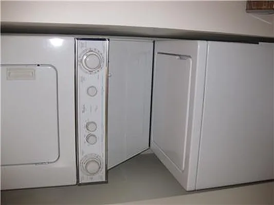 Rented by RELO REDAC INC. | media 26