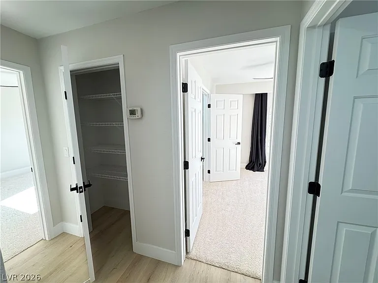 8464 Blue Island Ave — Photo 39