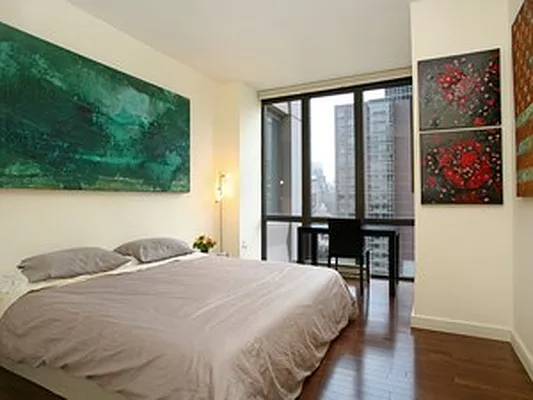 Sold by Corcoran | media 17