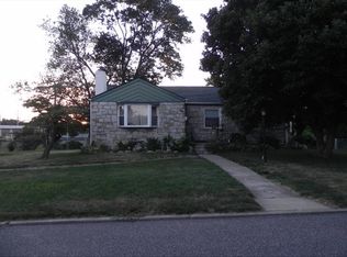 4301 Fayette Dr, Bristol, PA 19007