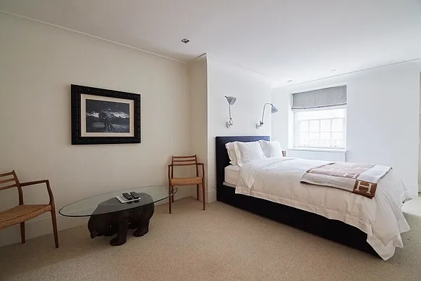 Sold by AA Management | media 35