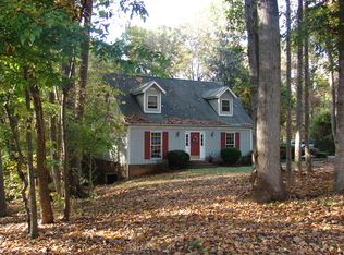 7525 Timber Ridge Dr, Mint Hill, NC 28227