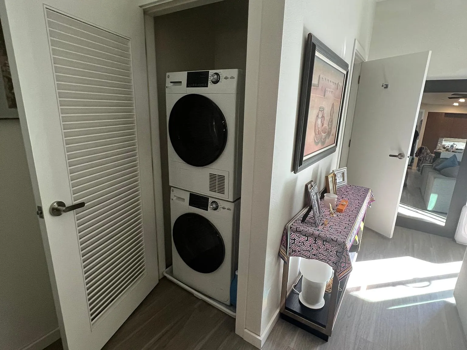 3 bed, 3.5 bath, 1725 sqft, $1,450 — Photo 3