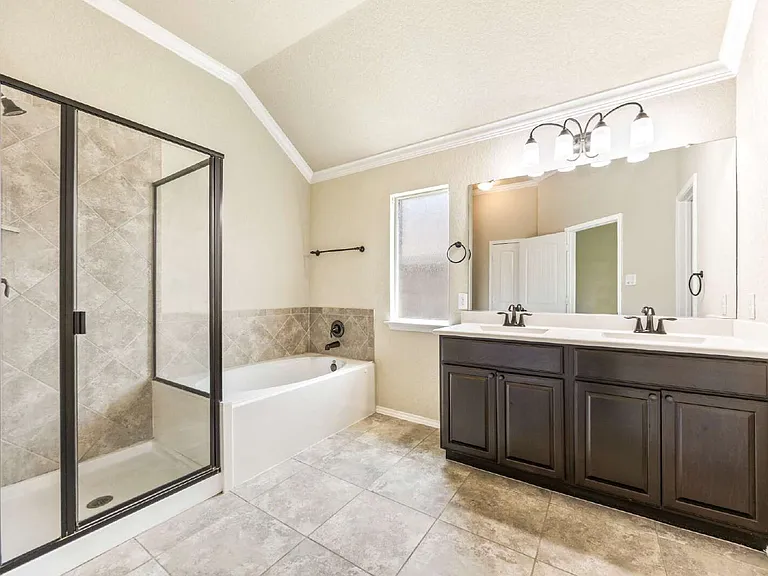 209 Rawhide Way — Photo 18