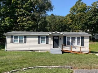 26233 Great Cove Rd, Mc Connellsburg, PA 17233
