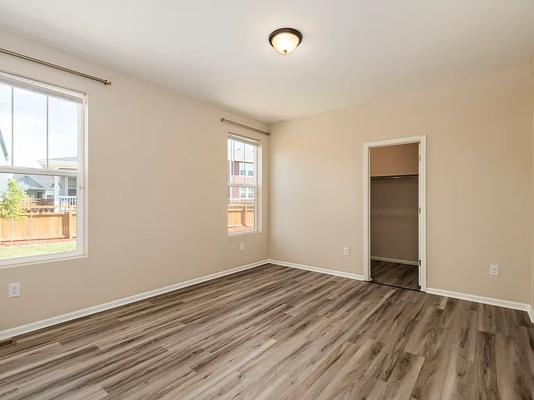21109 E 61st Ave — Photo 11