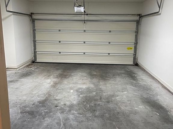 3rd image of 4 Indigo Run Dr APT 4022