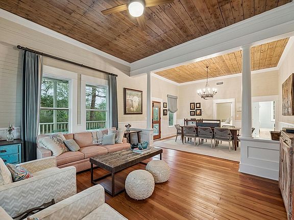 4th image of 895 S Weyand Rd