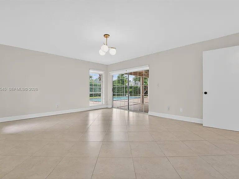 8224 SW 178th Ter — Photo 30