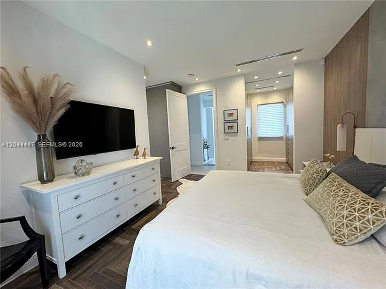 1223 Lisbon St #1 — Photo 44