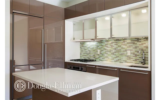 Rented by Douglas Elliman | media 19