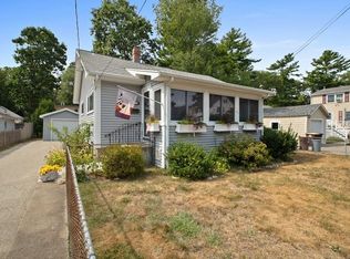 54 Robinswood Rd, Weymouth, MA 02190