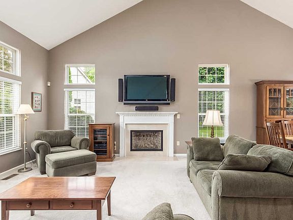 4th image of 6125 Headington Pl