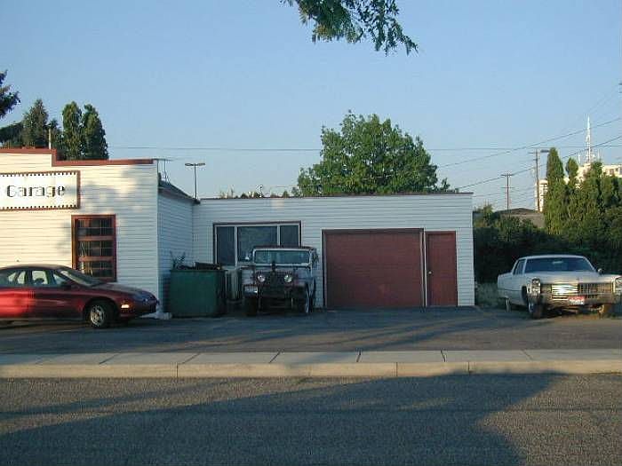 1st image of 503 12th Ave S