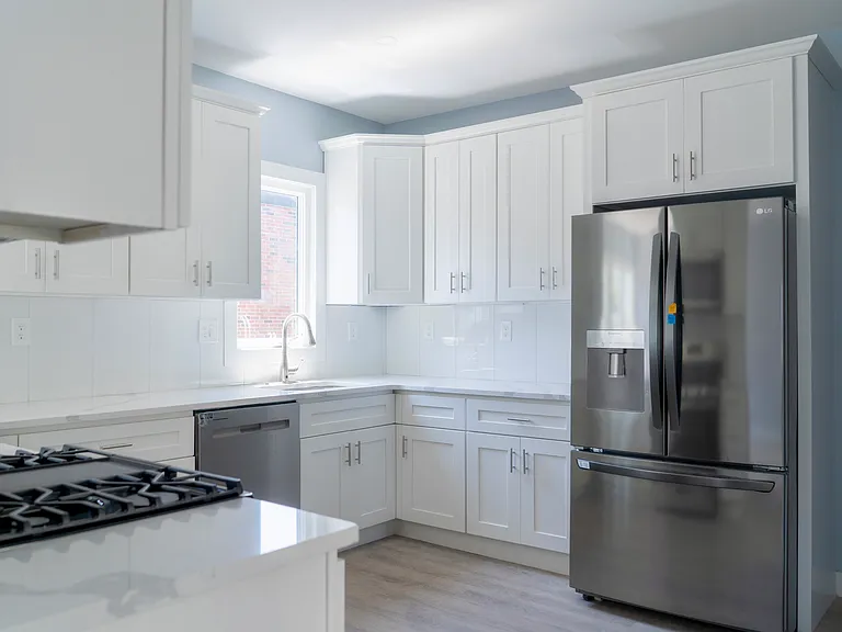 40 Mansfield St #2 — Photo 11