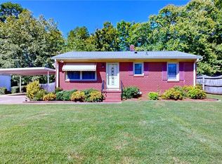 300 Hillside Dr, Lexington, NC 27295