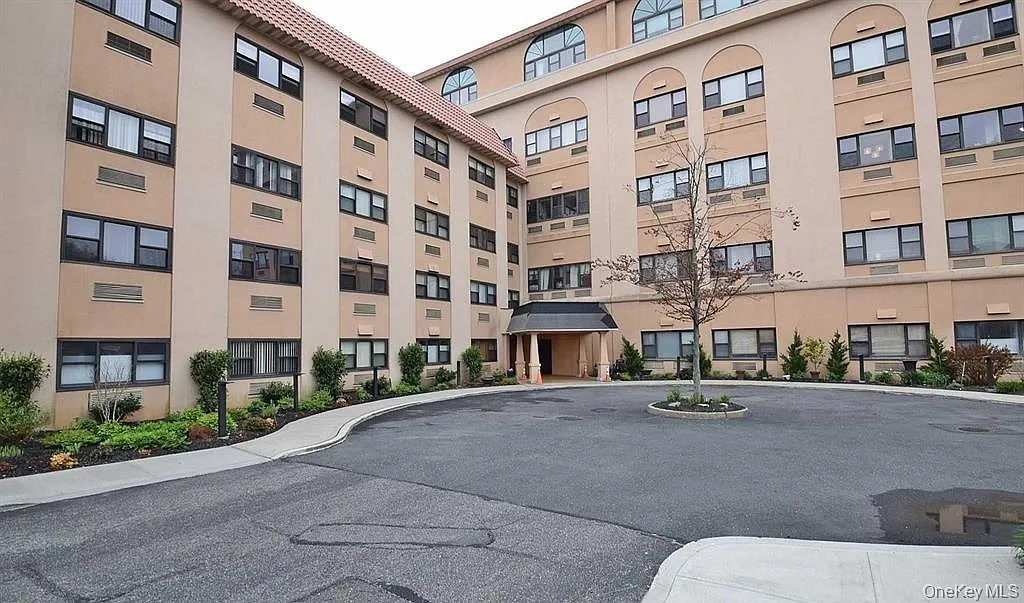 1 bed, 1.5 bath, $2,900 — Photo 1