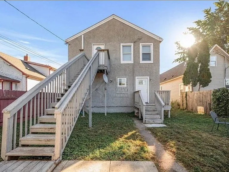 2742 California St NE #2 — Photo 18