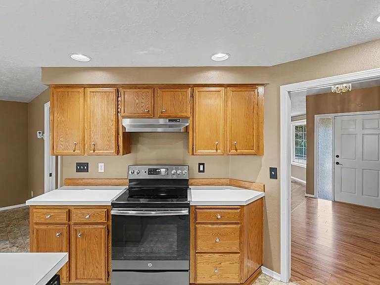 1075 Mildred Ln SE — Photo 23