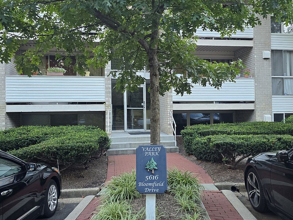 1st image of 5616 Bloomfield Dr Suite 4