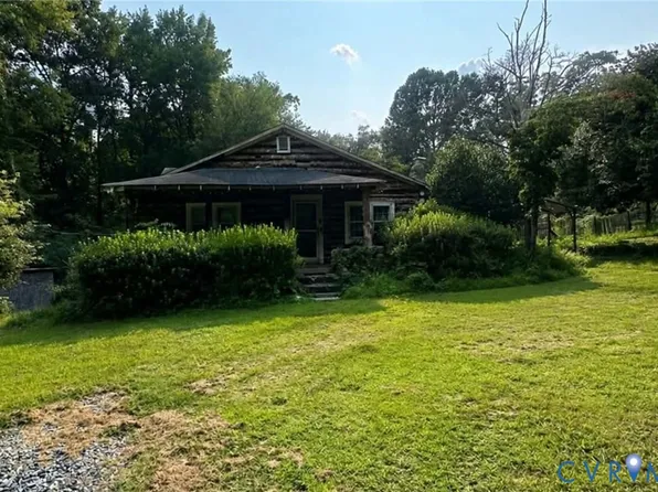 1522 Dinwiddie Ave, Hopewell, VA 23860