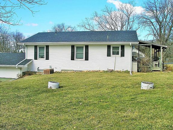 4th image of 2810 Blackwell Rd