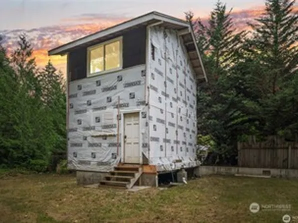 18322 642nd Avenue NE, Baring, WA 98224