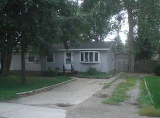 9211 Hutchins St, White Lake, MI