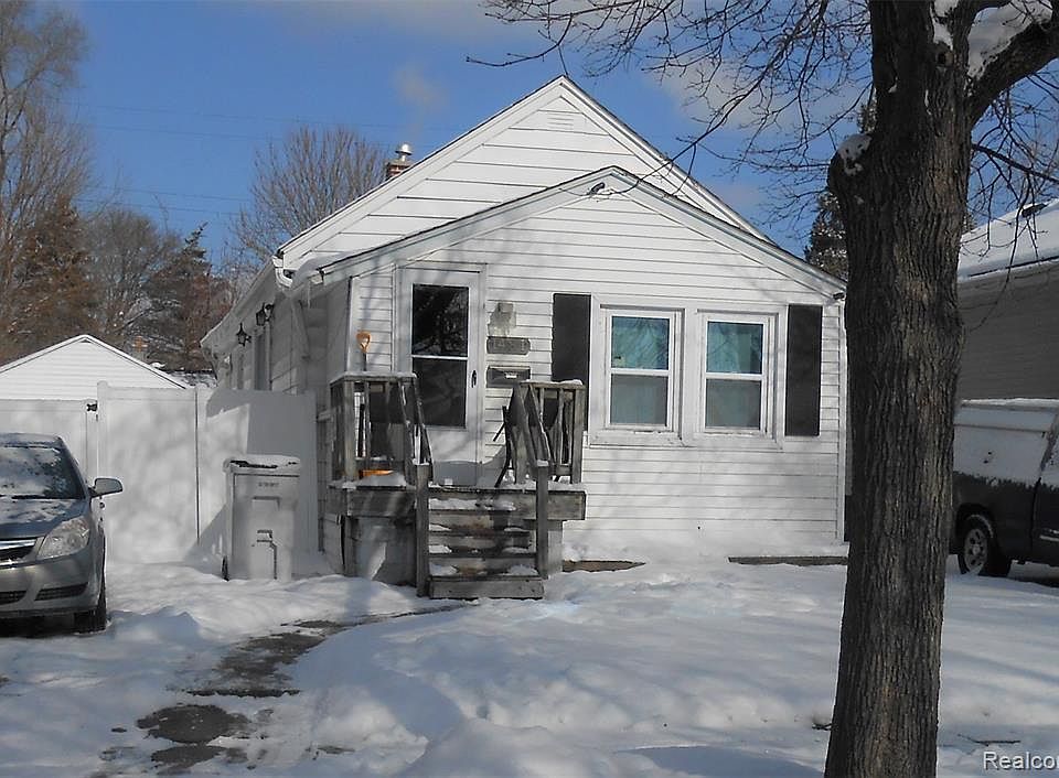 1st image of 1481 E Muir Ave