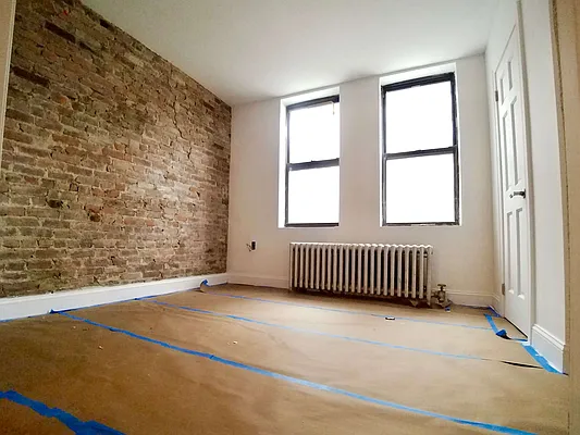 Rented by Compass | media 11