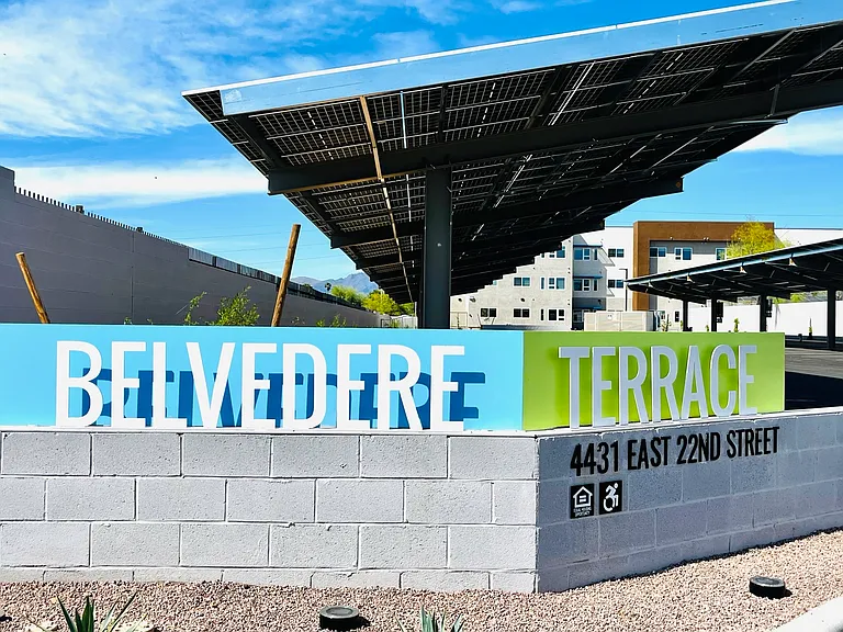 Belvedere Terrace — Photo 51