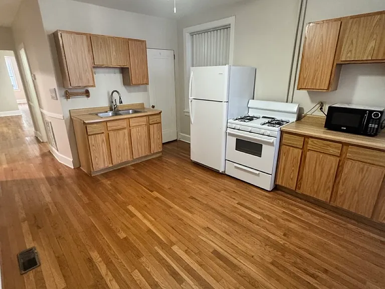 Large kitchen