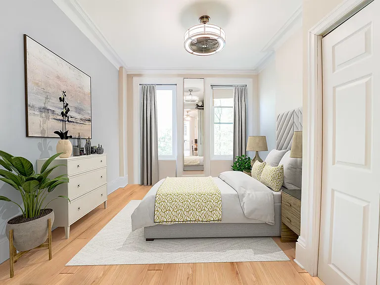 38 W Hamilton Pl #4L — Photo 1