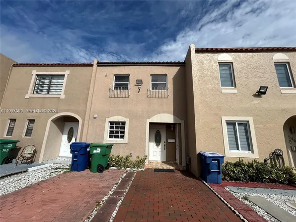 5469 NW 170th Ter #5469, Opa Locka, FL 33055