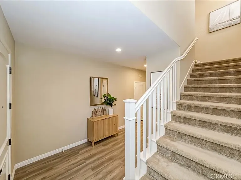 30 Larkfield — Photo 15