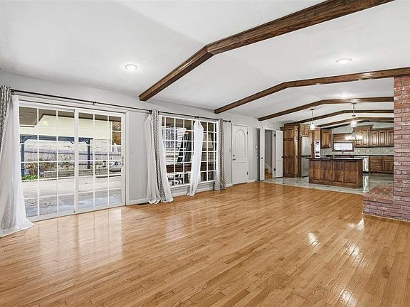 5th image of 2304 Cardinal Rd