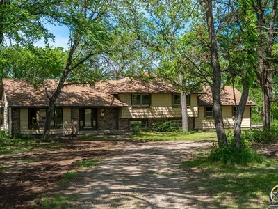 5251 SE 42nd Ter, Tecumseh, KS, 66542