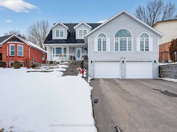 1021 Dunham St, Kingston, ON K7P 2J9