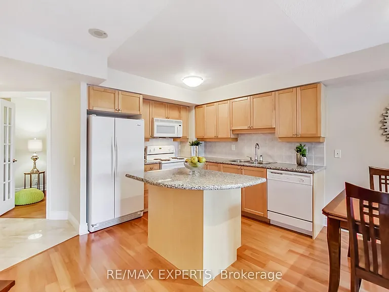 80 Harrison Garden Blvd #215 — Photo 6