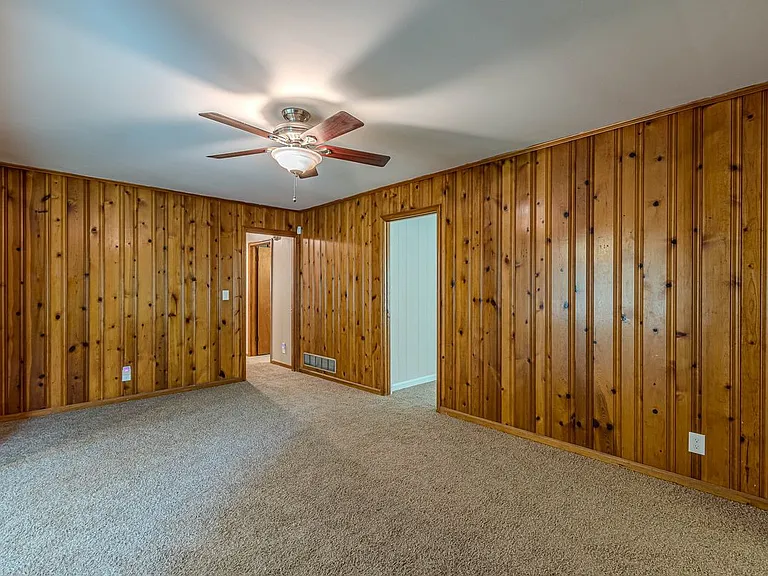 3920 Cliftondale Pl — Photo 9