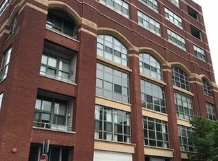 2001 S Calumet Ave APT 202, Chicago, IL 60616