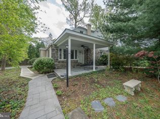 1 Braxton Rd, Bryn Mawr, PA 19010
